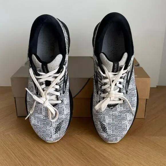 Brooks Adrenaline 19 Black/White Women Running Sneakers - SZ 9 - Picture 5 of 13